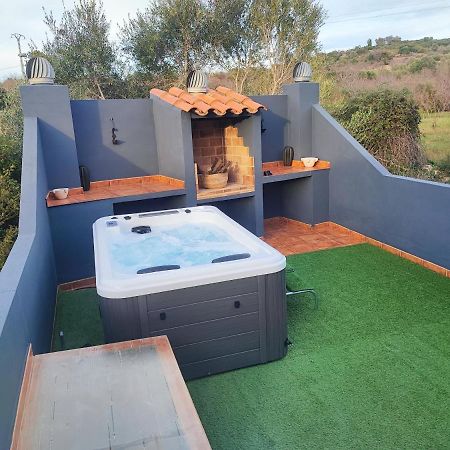 Casa Vacacional Lavernia Кабанес Екстериор снимка