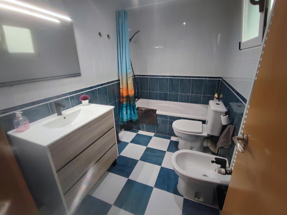 Casa Vacacional Lavernia Кабанес Екстериор снимка