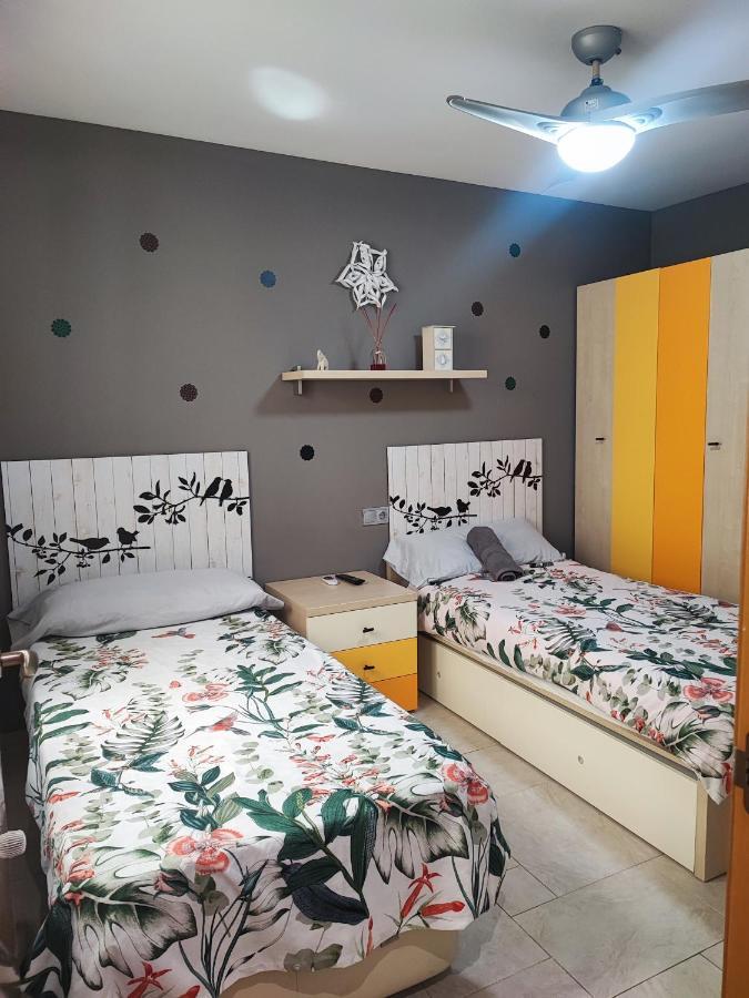 Casa Vacacional Lavernia Кабанес Екстериор снимка