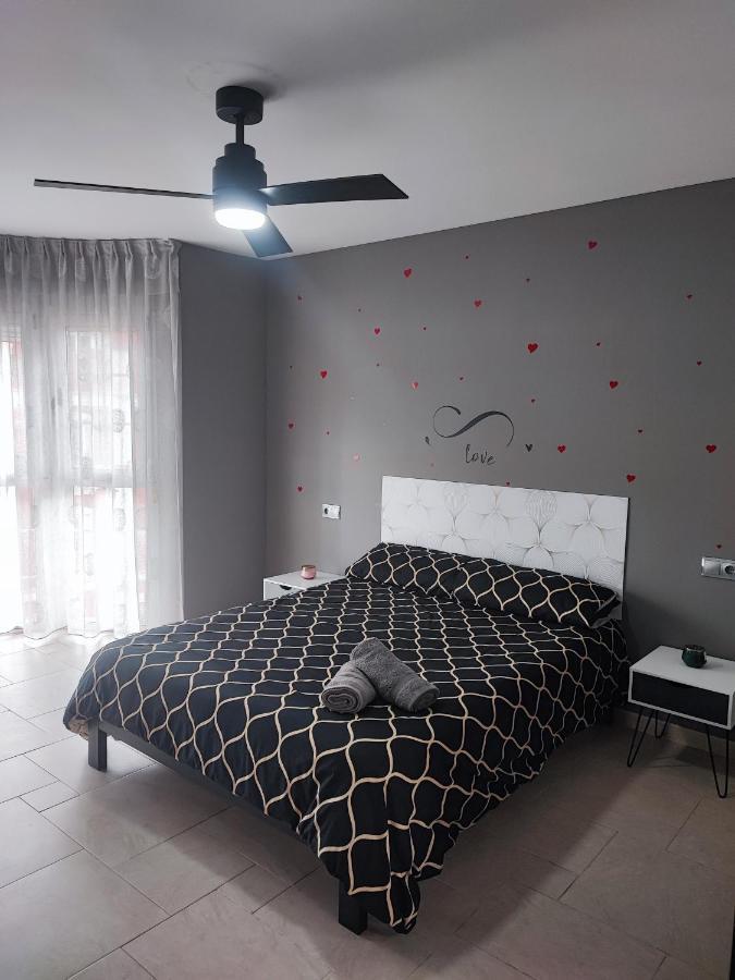 Casa Vacacional Lavernia Кабанес Екстериор снимка