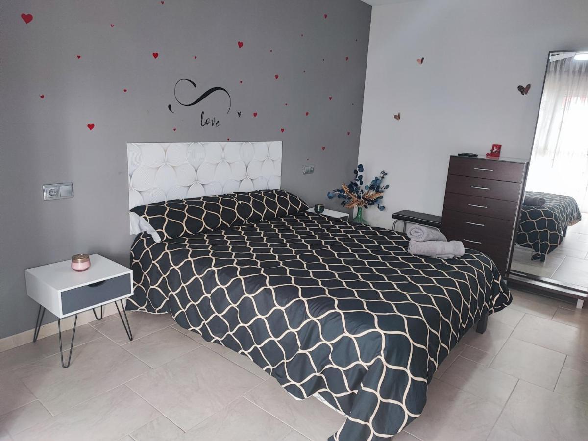 Casa Vacacional Lavernia Кабанес Екстериор снимка