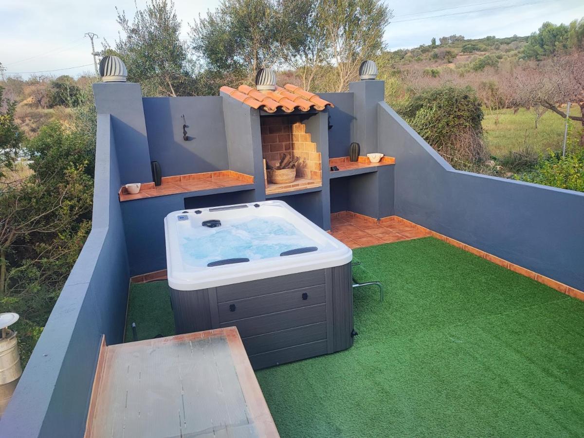 Casa Vacacional Lavernia Кабанес Екстериор снимка
